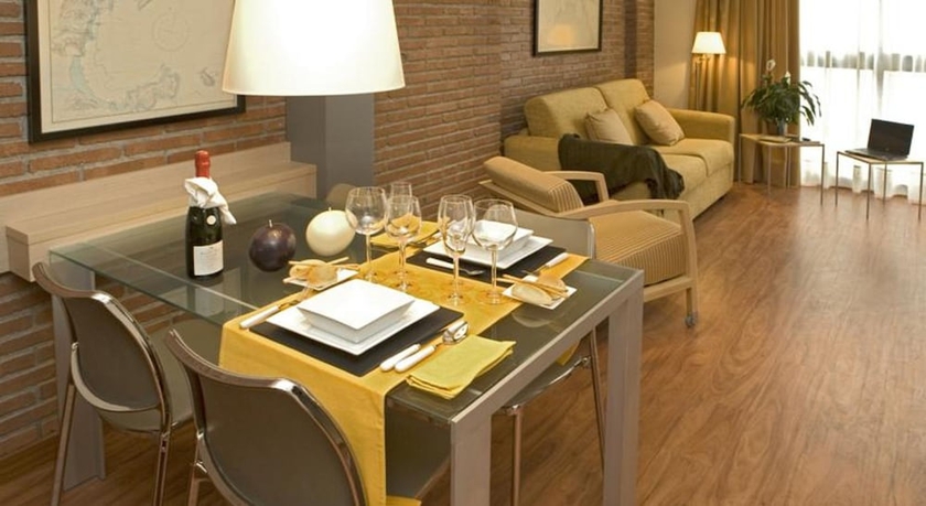 Imagen de la habitación del Apartamentos Serennia Cest Arc De Triomf. Foto 11