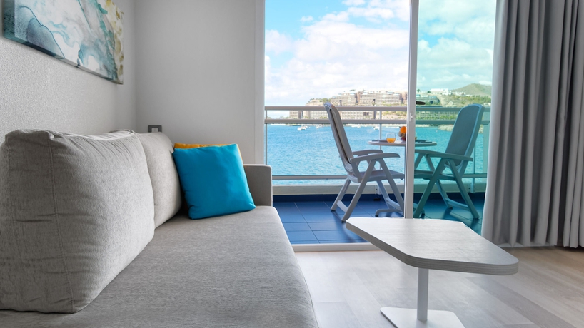 Imagen de los interiores del Apartamentos Servatur Green Beach. Foto 4