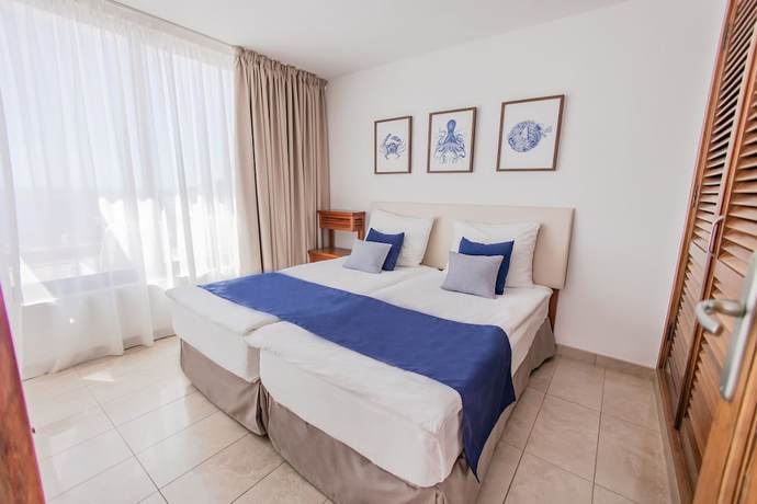 Imagen de la habitación del Apartamentos Servatur Jb - Adults Only. Foto 4