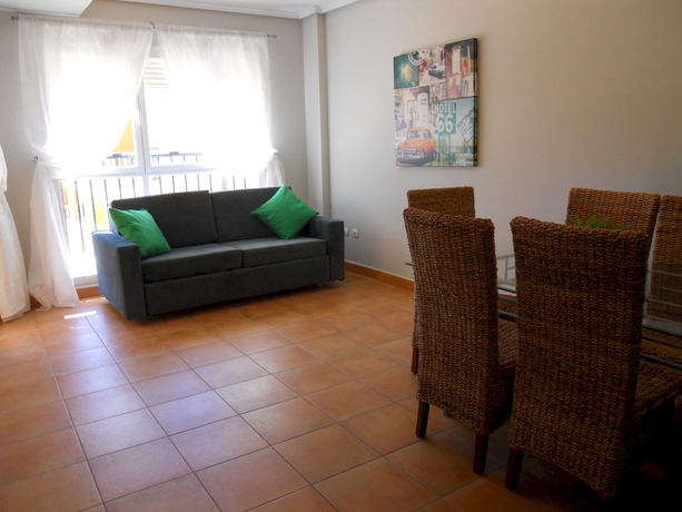 Imagen de la habitación del Apartamentos Serviden Aquamarina. Foto 4