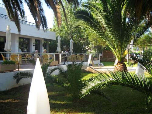 Imagen general del Apartamentos Ses Savines, Bahia San Antonio. Foto 5