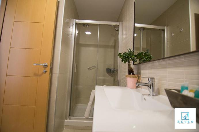 Imagen de la habitación del Apartamentos Seven Village. Foto 3