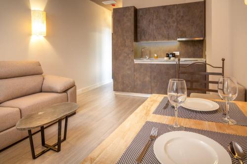 Imagen de la habitación del Apartamentos Sevilla Este. Foto 5