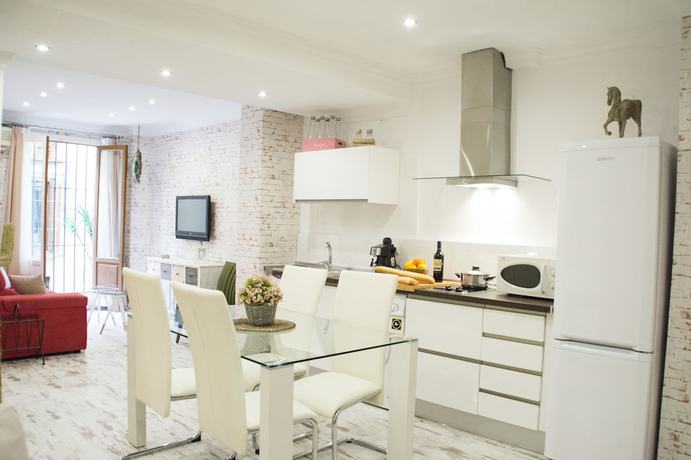 Imagen de la habitación del Apartamentos Sevilla Palace, Sevilla. Foto 11