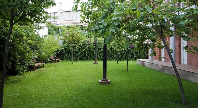 Imagen de los exteriores del Apartamentos Sg Costa Barcelona. Foto 12