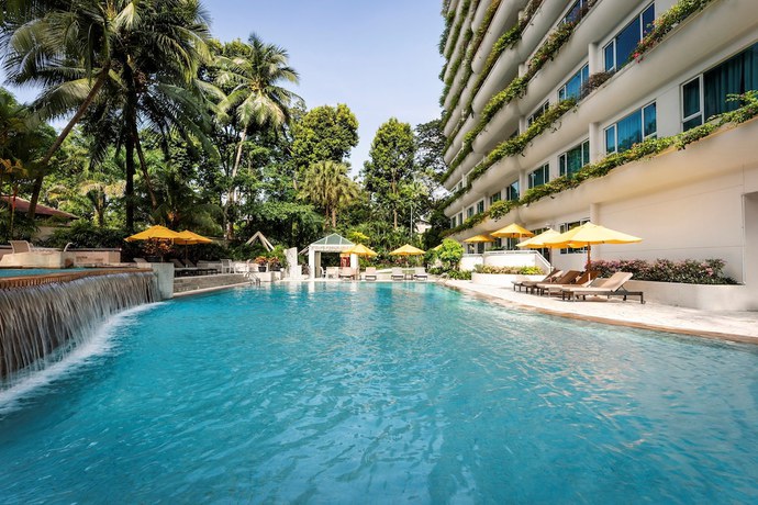 Imagen de la piscina del Apartamentos Shangri-la Apartments, Singapore. Foto 19