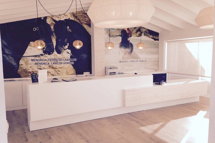 Imagen general del Apartamentos Siesta Mar, Cala en Porter. Foto 5