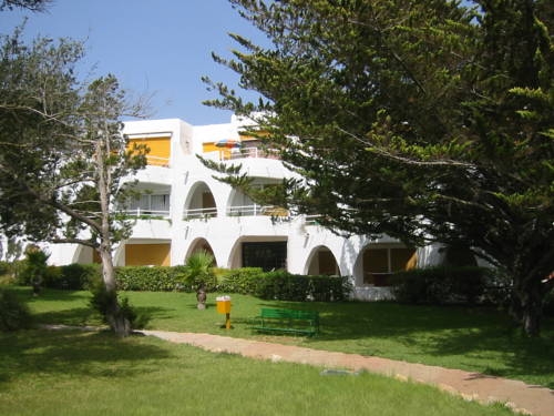 Imagen general del Apartamentos Siesta Mar, Santa Eulalia des Riu. Foto 3