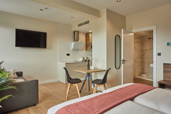 Imagen de la habitación del Apartamentos Silken Fontibre Iberia Spa. Foto 9