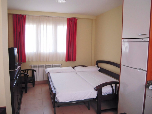 Imagen de la habitación del Apartamentos Silken Playa De Toro. Foto 4