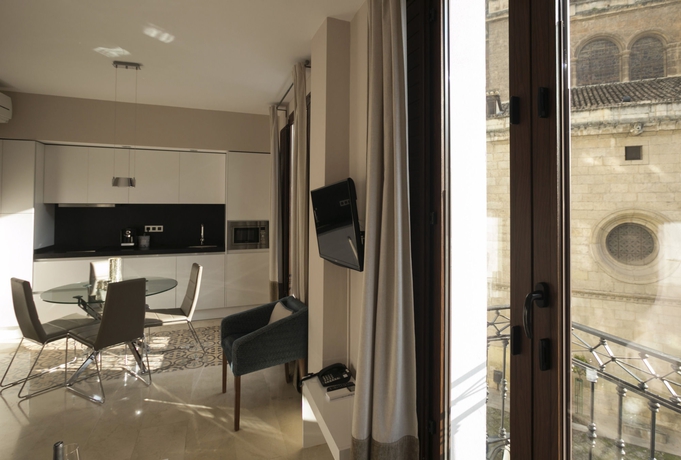 Imagen de la habitación del Apartamentos Siloe Plaza. Foto 4