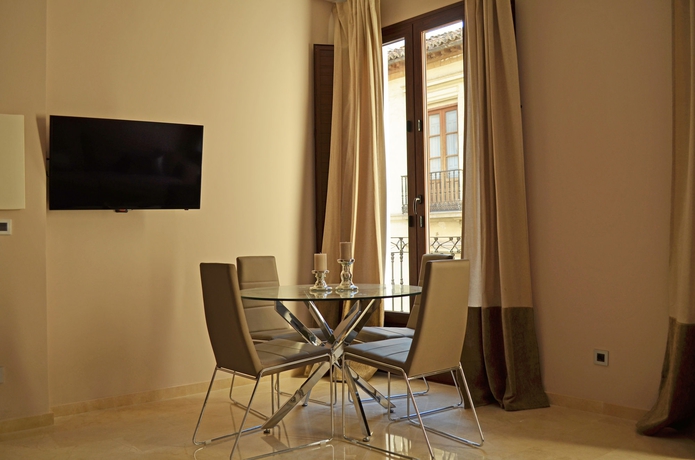 Imagen de los interiores del Apartamentos Siloe Plaza. Foto 12