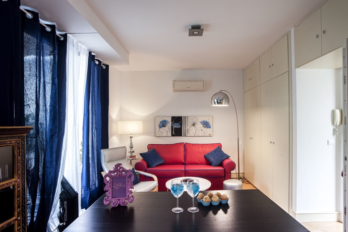 Imagen de la habitación del Apartamentos Singular Peral. Foto 5