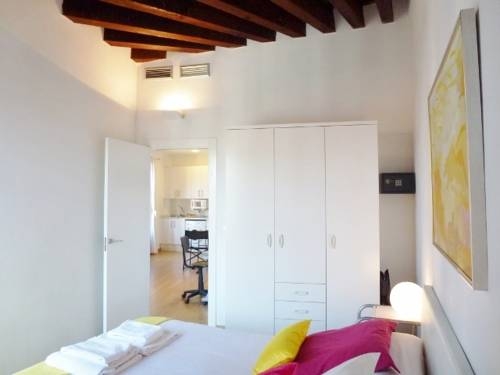 Imagen de la habitación del Apartamentos SingularStays Bolseria. Foto 9