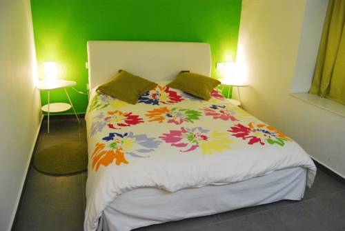 Imagen de los exteriores del Apartamentos SingularStays Botanico 29 Rooms. Foto 10