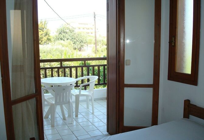 Imagen general del Apartamentos Sirocco. Foto 13