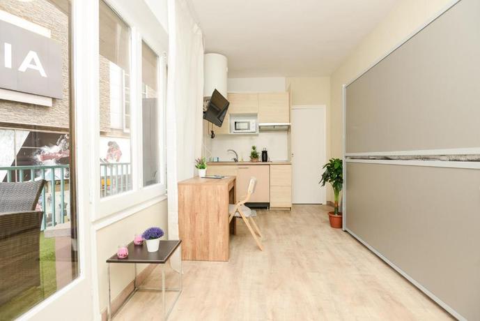 Imagen de los interiores del Apartamentos Sky 3000. Foto 8