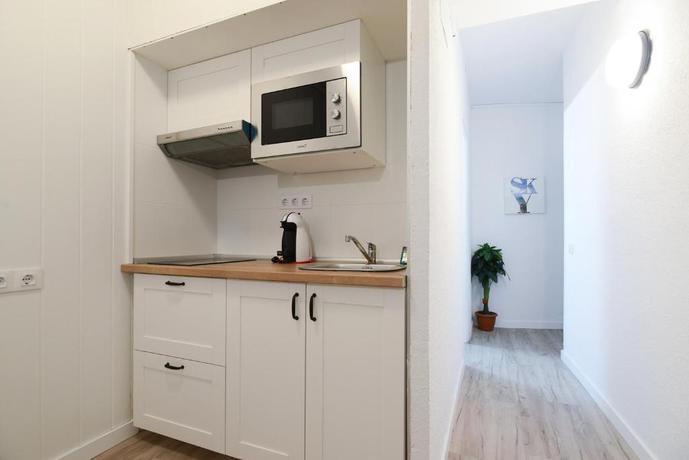 Imagen de los interiores del Apartamentos Sky 3000. Foto 11