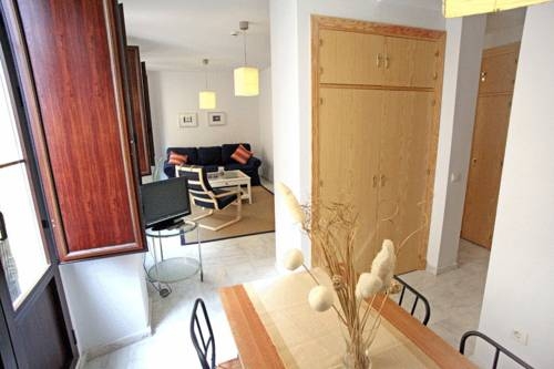 Imagen general del Apartamentos Sleepin Sevilla. Foto 1