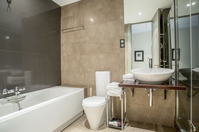 Imagen de la habitación del Apartamentos Slow Suites Gran Vía. Foto 15