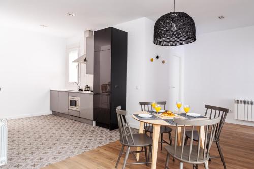 Imagen general del Apartamentos Smartr Atocha Reina Sofia. Foto 4