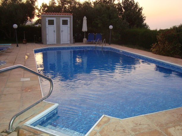 Imagen de la piscina del Apartamentos Socrates, Neo Chorio. Foto 19
