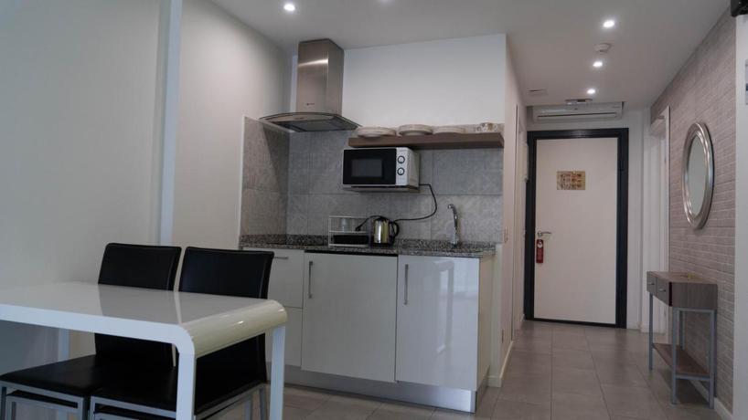 Imagen de la habitación del Apartamentos Sofía, Benidorm - Playa Poniente. Foto 9