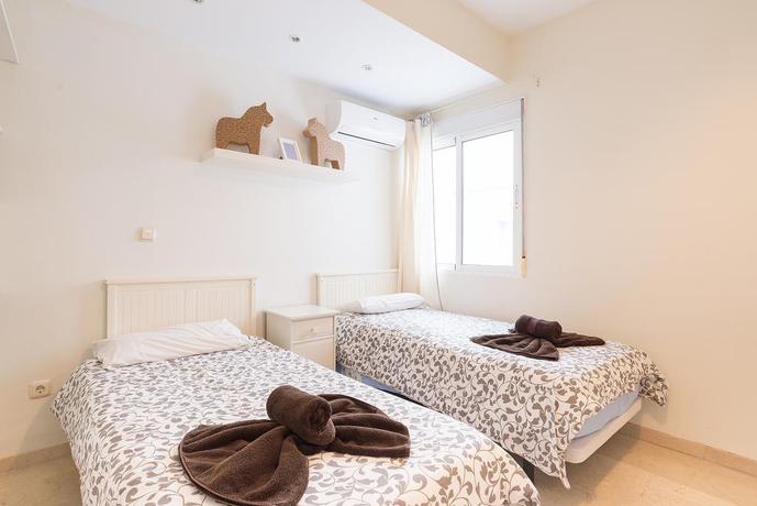 Imagen de la habitación del Apartamentos Soho Centro 3 Dormitorios. Foto 2