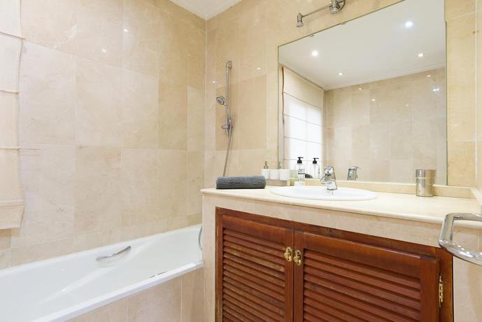 Imagen de la habitación del Apartamentos Soho Centro 3 Dormitorios. Foto 9