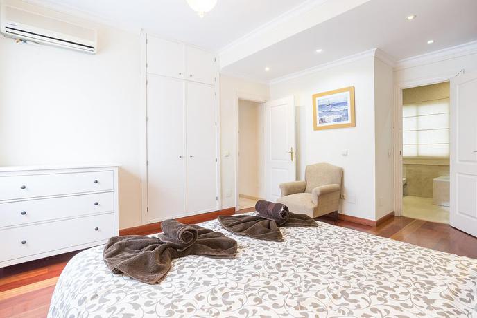 Imagen de la habitación del Apartamentos Soho Centro 3 Dormitorios. Foto 13