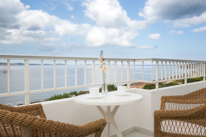 Imagen de la habitación del Apartamentos Sol Bahia Ibiza Suites. Foto 2