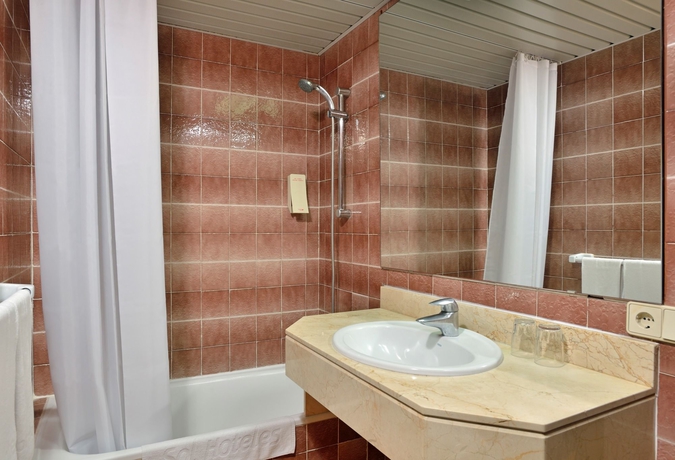 Imagen de la habitación del Apartamentos Sol Cala D'or Apartments. Foto 2