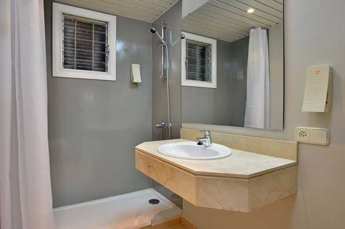 Imagen de la habitación del Apartamentos Sol Cala D'or Apartments. Foto 7