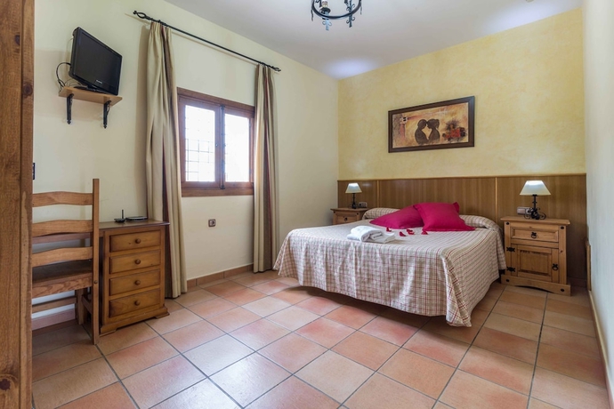 Imagen de la habitación del Apartamentos Sol De Taberno. Foto 7