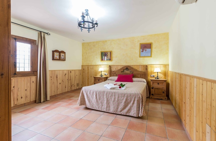 Imagen de la habitación del Apartamentos Sol De Taberno. Foto 11