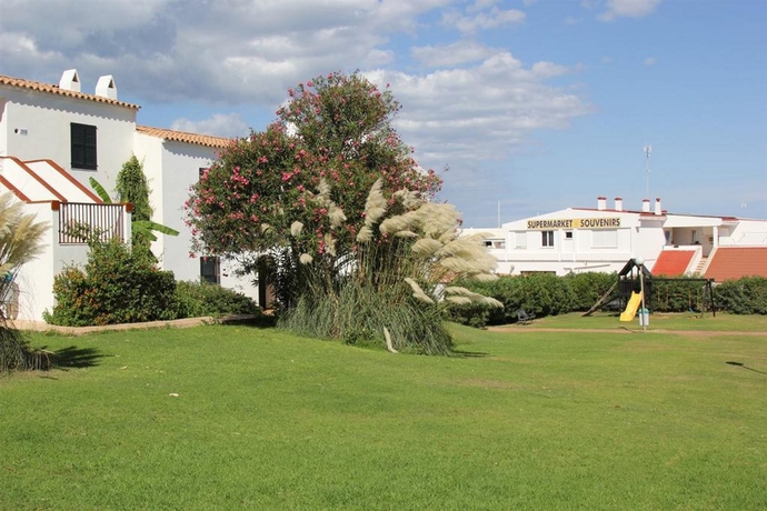 Imagen general del Apartamentos Sol Isla. Foto 8