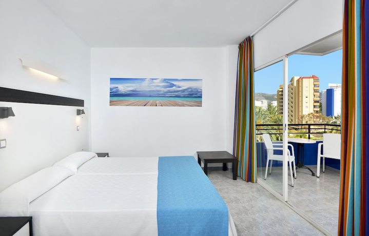 Imagen de la habitación del Apartamentos Sol Lunamar Palmanova – Adults Only. Foto 2