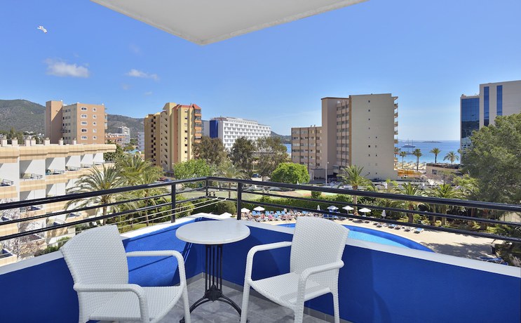 Imagen de la habitación del Apartamentos Sol Lunamar Palmanova – Adults Only. Foto 4