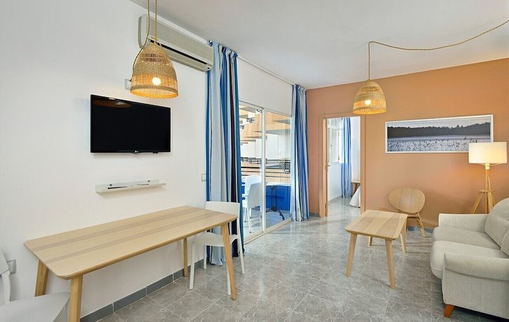 Imagen de la habitación del Apartamentos Sol Lunamar Palmanova – Adults Only. Foto 15