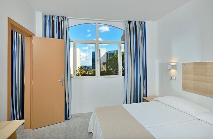 Imagen de la habitación del Apartamentos Sol Lunamar Palmanova – Adults Only. Foto 16