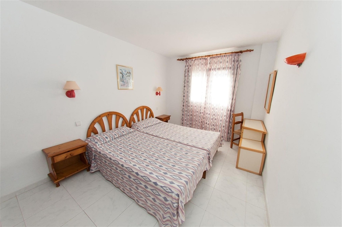 Imagen de la habitación del Apartamentos Sol Romántica By Dot Suites. Foto 10