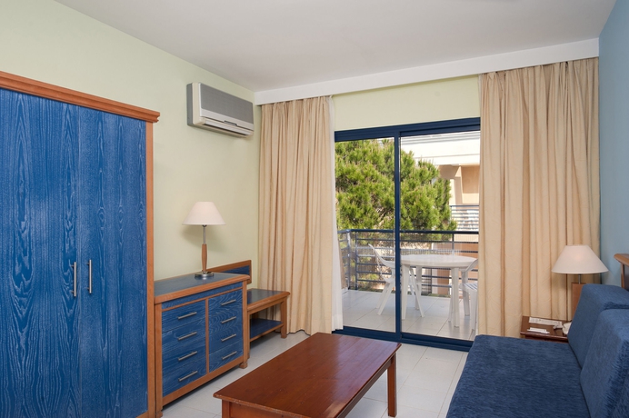 Imagen de la habitación del Apartamentos Sol Sancti Petri. Foto 5