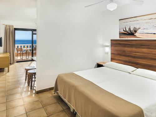 Imagen de la habitación del Apartamentos Sol Sun Beach. Foto 8