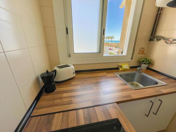Imagen de la habitación del Apartamentos Sol Y Mar Segur 3000. Foto 2
