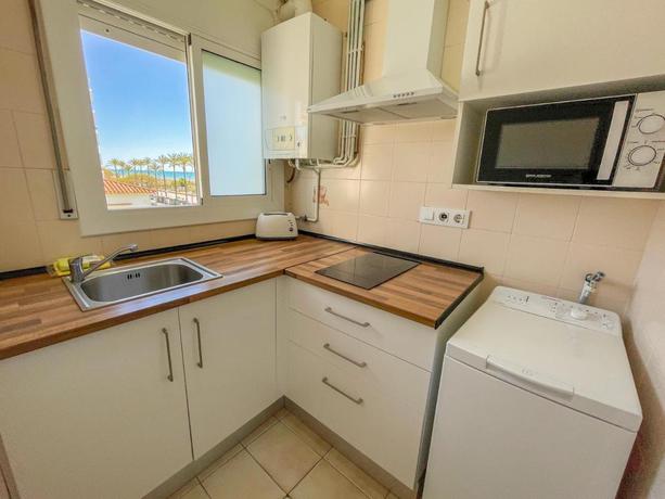 Imagen de la habitación del Apartamentos Sol Y Mar Segur 3000. Foto 12
