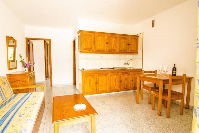 Imagen general del Apartamentos Sol Y Paz. Foto 4