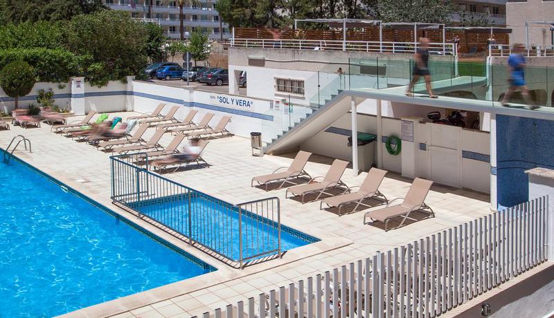 Imagen general del Apartamentos Sol Y Vera. Foto 4