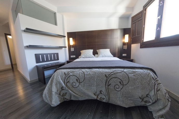 Imagen de la habitación del Apartamentos Sol de Mayo. Foto 8