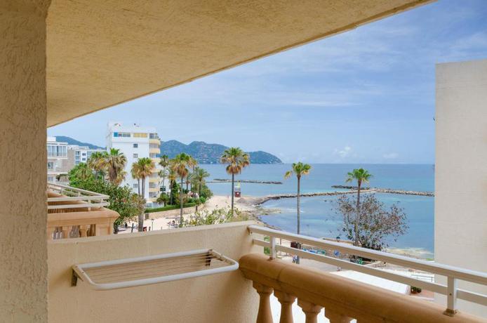 Imagen general del Apartamentos Sol y Mar, Cala Bona. Foto 4