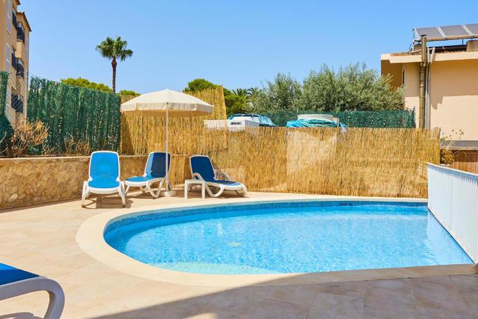 Imagen general del Apartamentos Sol y Mar, Cala Bona. Foto 18